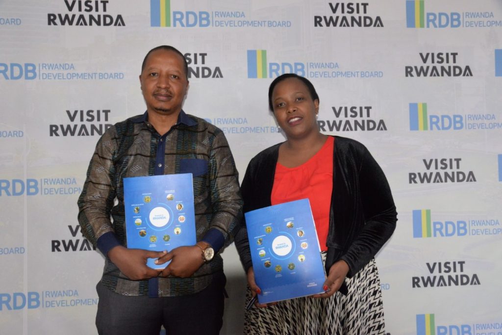 RDB’s CEO Clare Akamanzi (L) and Roger Nkubito, Managing Director of Bollore Logistics, the parent company of Vivendi Group in Rwanda after signing the agreement yesterday