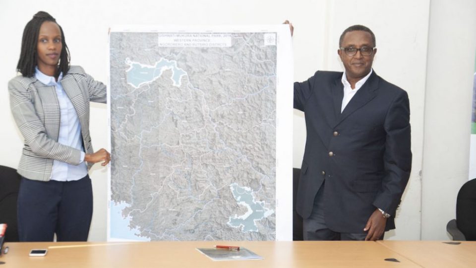 RDB’s Chief Tourism Officer, Belise Kariza (L) and Honourable Vincent Biruta