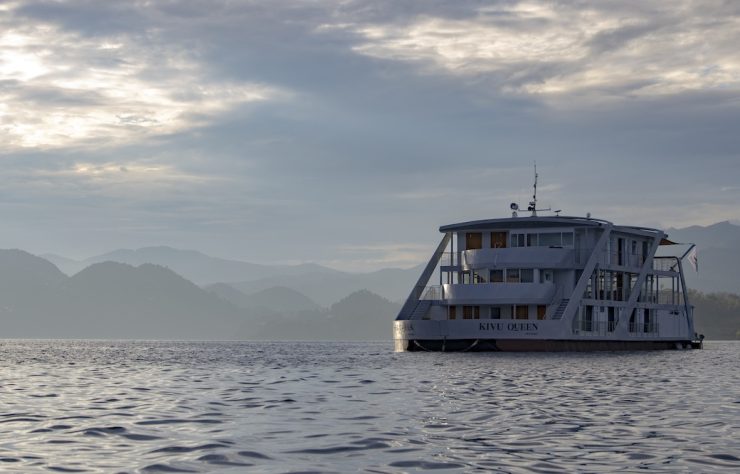Kivu Queen uBuranga is located on Rwanda's Lake Kivu, complete with 10 well-appointed cabins